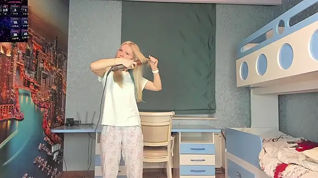 Masha 2002 online show from 05.14.26