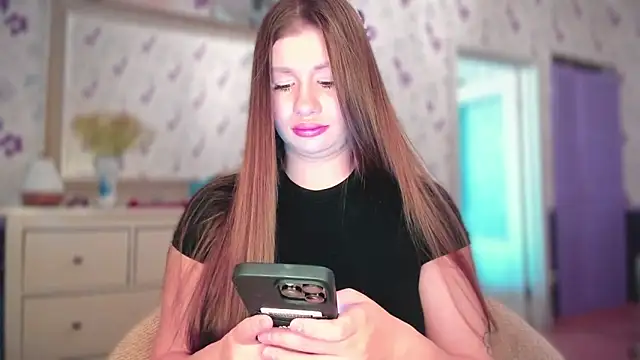 JuicyHelenX online show from 09.23.25