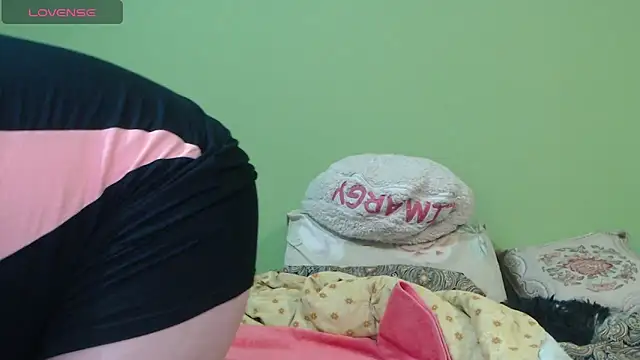 Snapshot of Sandra_Carina chatting on 02.01.26 Sandra Carina online show from 02.01.26