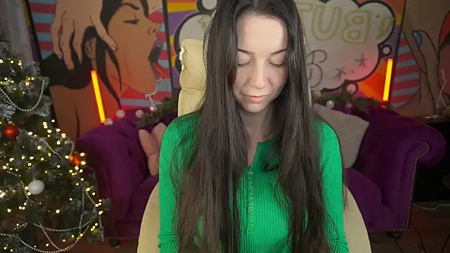 EmilyHalls online show from 12.21.24