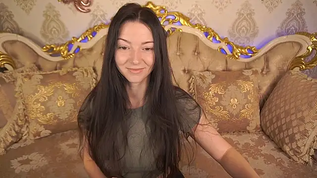 EmilyHalls online show from 03.06.25