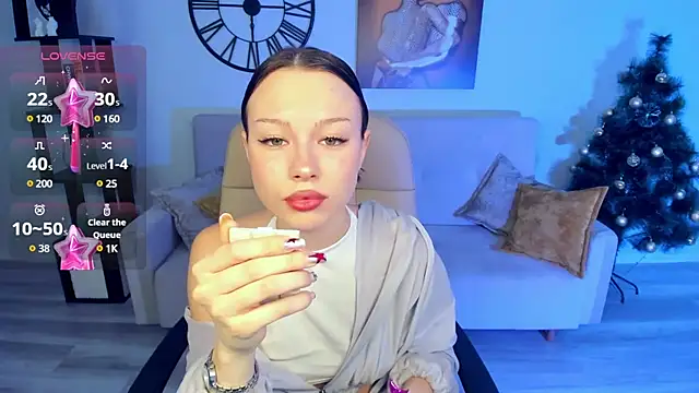 KaitieLove online show from 12.21.24