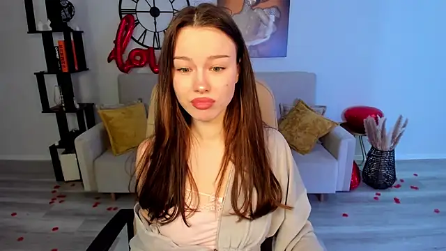 KaitieLove online show from 02.17.25