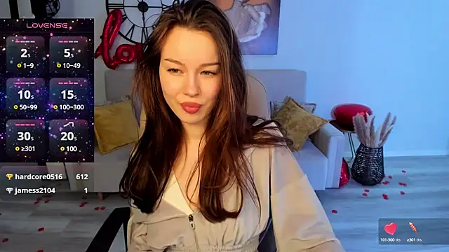 KaitieLove online show from 02.17.25
