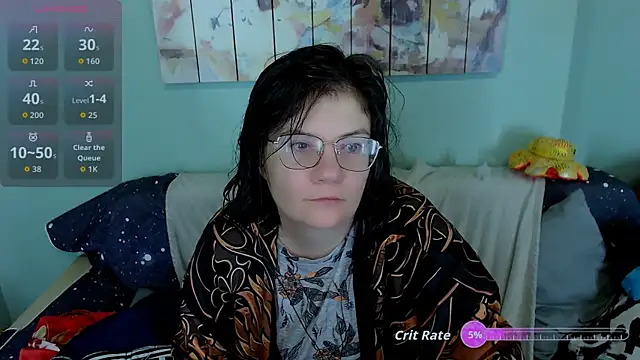 Snapshot of EverlyRays chatting on 07.19.26 EverlyRays online show from 07.19.26