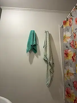 paula232 online show from 12.13.24