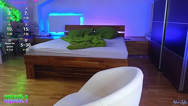 melinastyles online show from 02.12.25