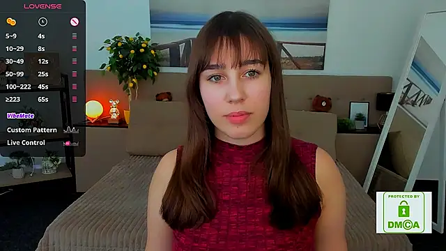Snapshot of _Eliizabeth_ chatting on 02.06.25 Eliizabeth online show from 02.06.25