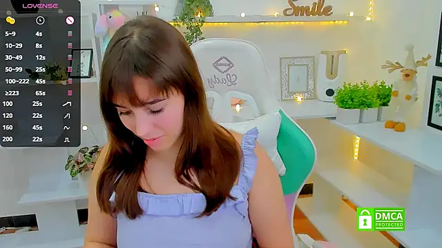 Snapshot of _Eliizabeth_ chatting on 02.08.25 Eliizabeth online show from 02.08.25