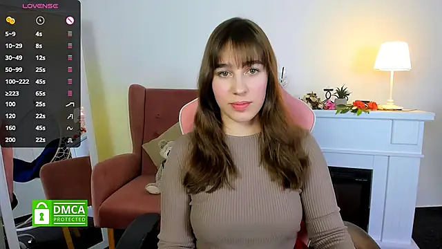 Snapshot of _Eliizabeth_ chatting on 02.13.25 Eliizabeth online show from 02.13.25