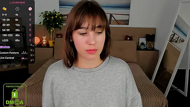 Snapshot of _Eliizabeth_ chatting on 03.10.25 Eliizabeth online show from 03.10.25