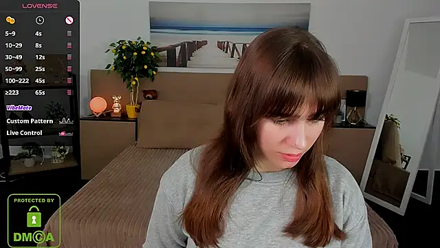 Snapshot of _Eliizabeth_ chatting on 03.13.25 Eliizabeth online show from 03.13.25