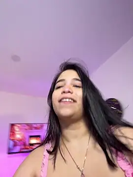 Snapshot of tati_reyess chatting on 10.16.25 tati reyess online show from 10.16.25