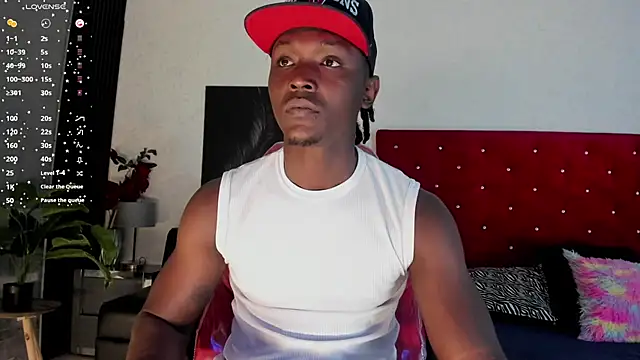 DannSmmith online show from 11.25.25