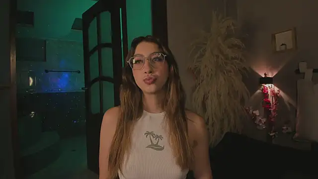 Snapshot of lua_ferch__ chatting on 01.09.25 lua ferch online show from 01.09.25