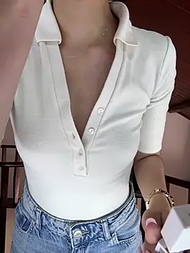 Snapshot of lua_ferch__ chatting on 01.13.25 lua ferch online show from 01.13.25