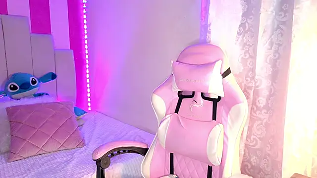 AliiceBrown  online show from 11.23.25