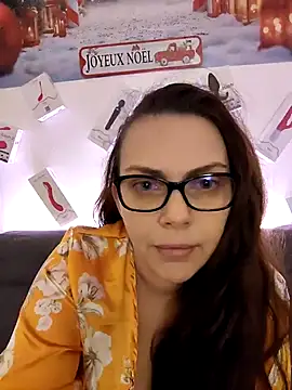 Snapshot of LEAsquirt91 chatting on 12.17.25 LEAsquirt91 online show from 12.17.25