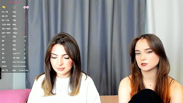 Snapshot of AnnaTeona chatting on 12.04.24 AnnaTeona online show from 12.04.24