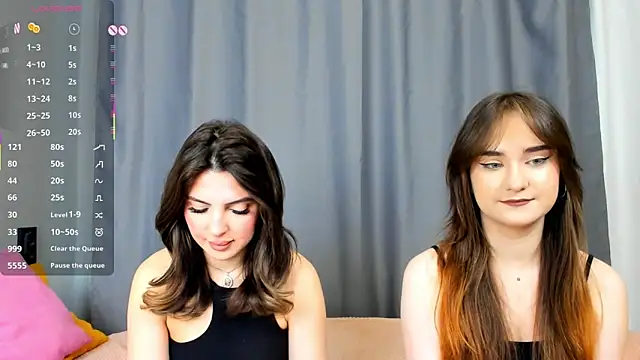 Snapshot of AnnaTeona chatting on 02.21.25 AnnaTeona online show from 02.21.25