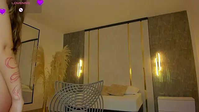 riley sierra online show from 09.16.25