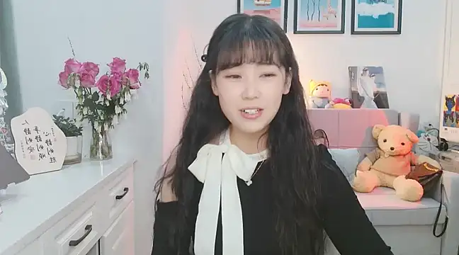 Zoe-111 online show from 03.17.25