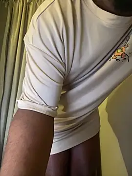 YesTheSexiest online show from 06.09.26