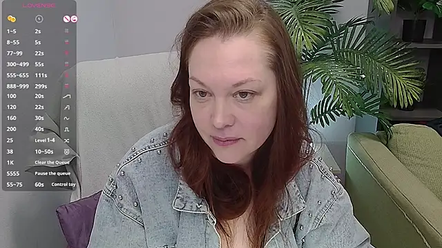 CutieGinger online show from 11.02.25