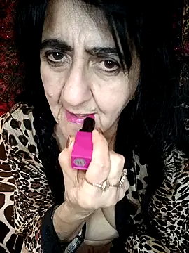 Lovely Lori online show from 01.14.25