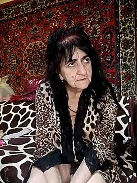 Lovely Lori online show from 02.07.25