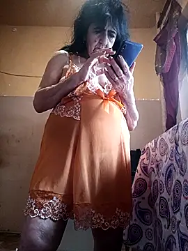 Snapshot of Lovely_Lori chatting on 04.14.26 Lovely Lori online show from 04.14.26