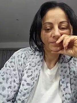 bruneta sexy23 online show from 02.08.26