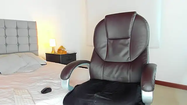 adriana71 online show from 01.24.25