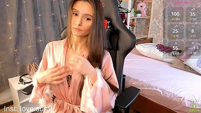 Michel Momsen online show from 02.24.25