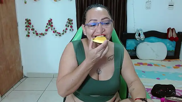 candy crazy38 online show from 01.30.25