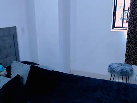 Snapshot of diana__34 chatting on 05.31.26 diana 34 online show from 05.31.26
