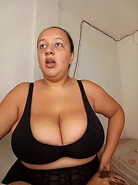 Miss-boobs online show from 03.18.25