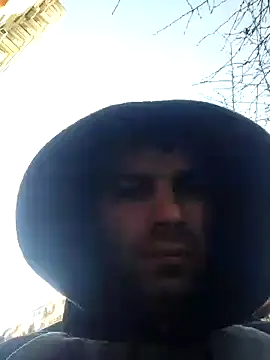 Snapshot of J0nyhson chatting on 01.05.25 J0nyhson online show from 01.05.25