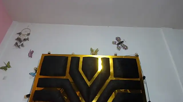 Helennahot online show from 09.19.25