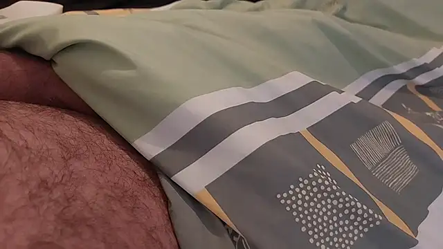 Snapshot of Ettarak chatting on 09.15.25 Ettarak online show from 09.15.25