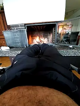 Snapshot of Ettarak chatting on 10.12.25 Ettarak online show from 10.12.25