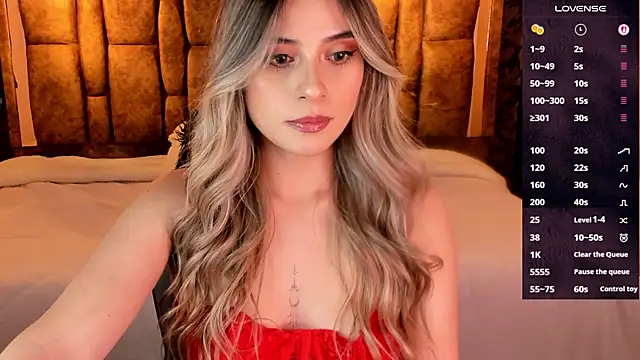 KiaraCarter online show from 10.07.25