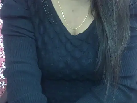 Lusty Wife1 online show from 12.04.25