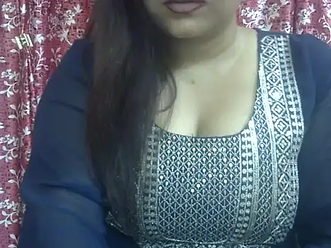 Lusty Wife1 online show from 04.20.26