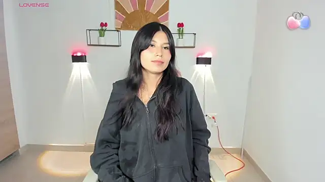 emily villamil online show from 03.27.26