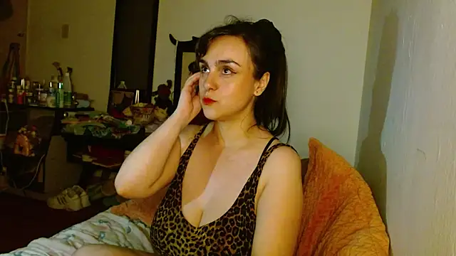 collette beaufoy  online show from 09.28.25