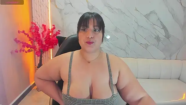 SALMA G online show from 09.13.25