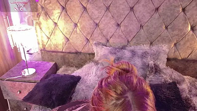 vanesaa blake online show from 04.11.26