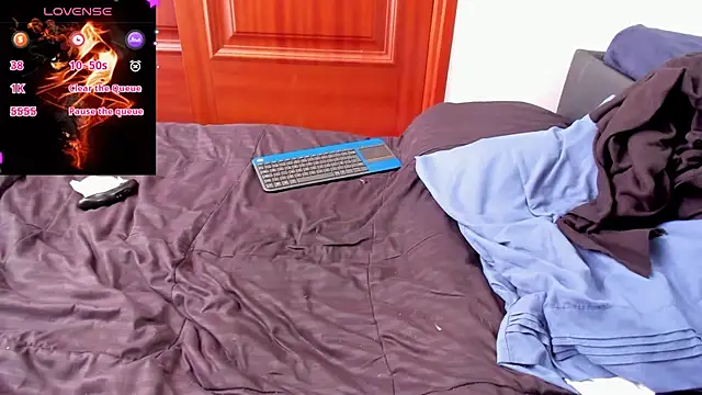 Aron Baylor online show from 10.16.25