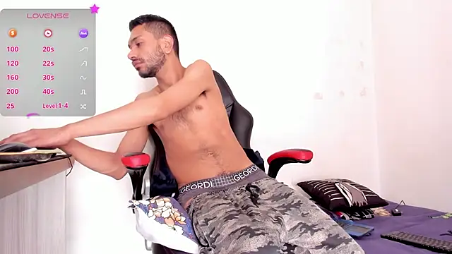 Aron Baylor online show from 12.14.25